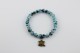 bracelet en agate bleu breloque bronze tortue